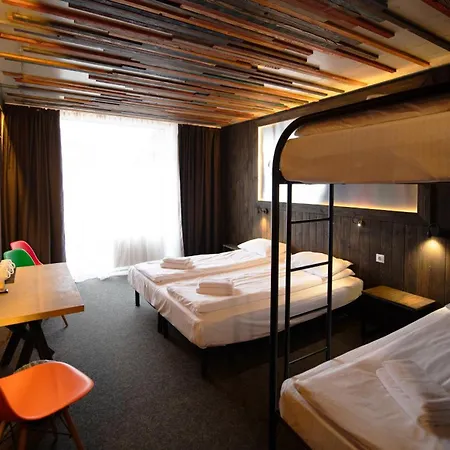 Hotel Loft & 3*